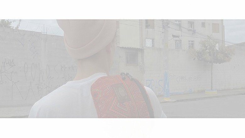 True Minimalist Travel still 1