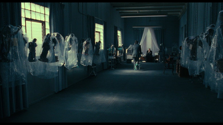 Cronos still 5