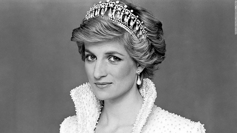 Diana: Queen of Hearts still 1