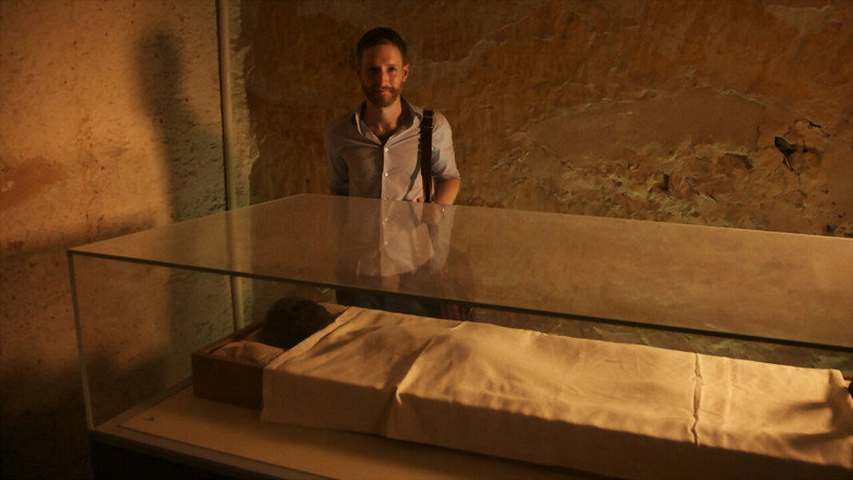 Tutankhamun: The Mystery of the Burnt Mummy still 1