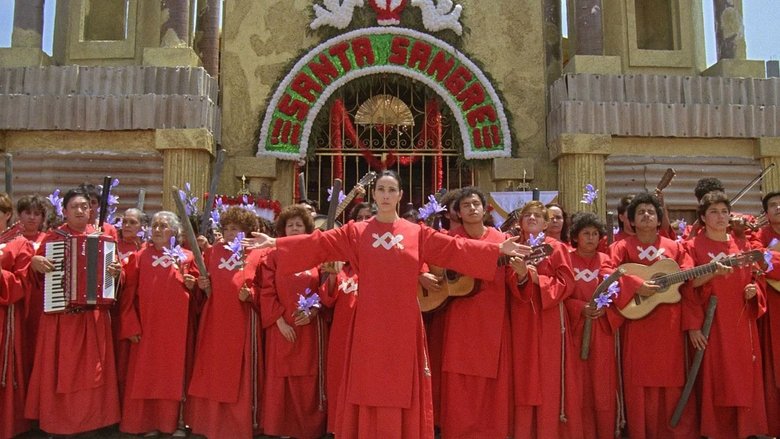 Santa Sangre still 1