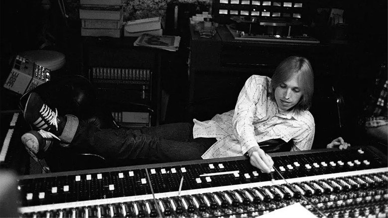 Sound City still 4