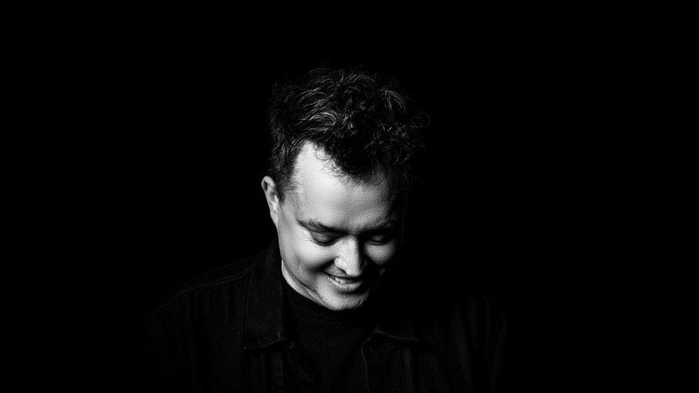 Mike Ward : Noir still 1