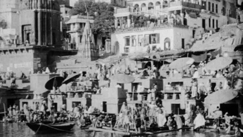 Benares Chungking Ichang still 1