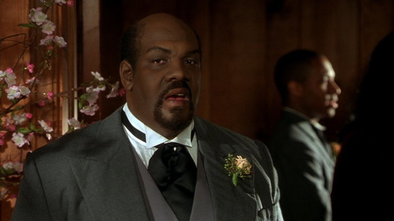 Nutty Professor II: The Klumps still 8