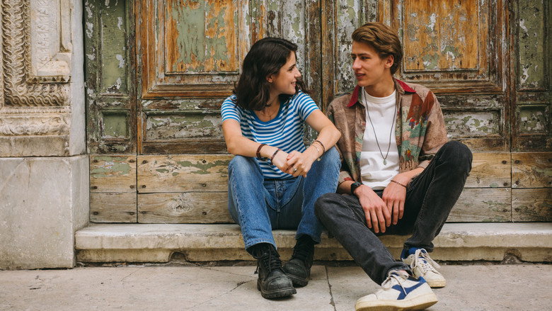 Prisma still 8