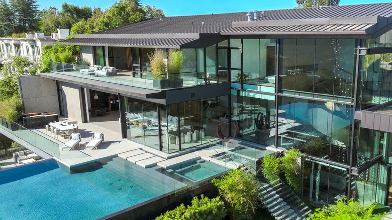 Buying Beverly Hills still 4