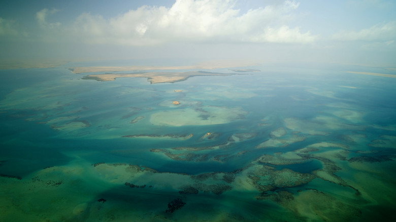 Horizon still 3