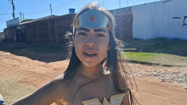 Troca de Heróis still 4