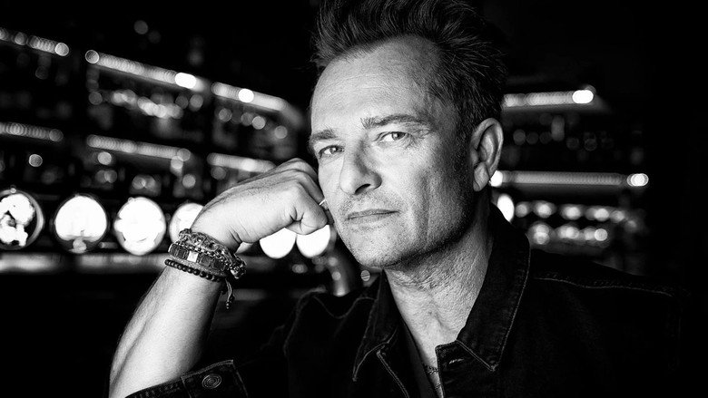 David Hallyday still 1