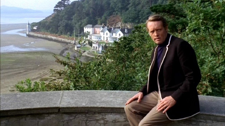 The Prisoner still 5
