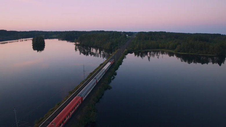 Night Trains still 2