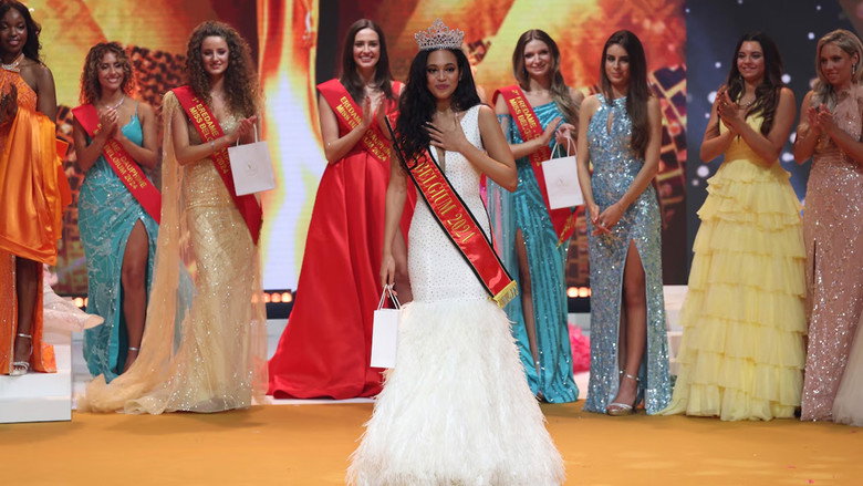 Miss Belgium still 1