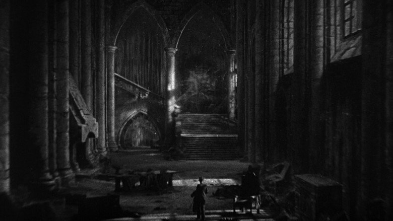 Dracula still 3