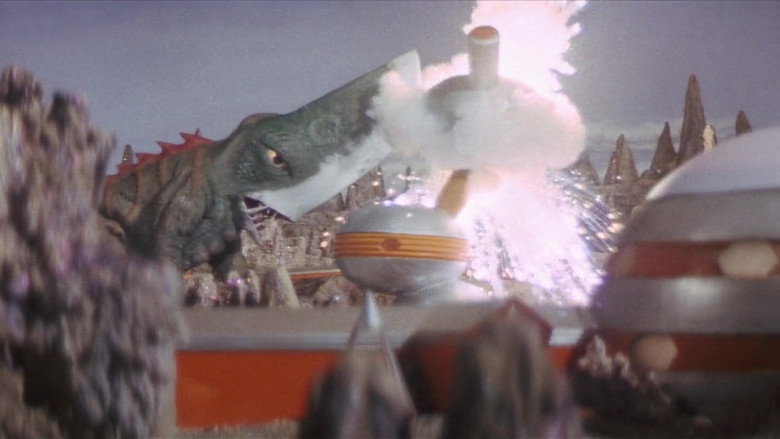 Gamera vs. Guiron still 6