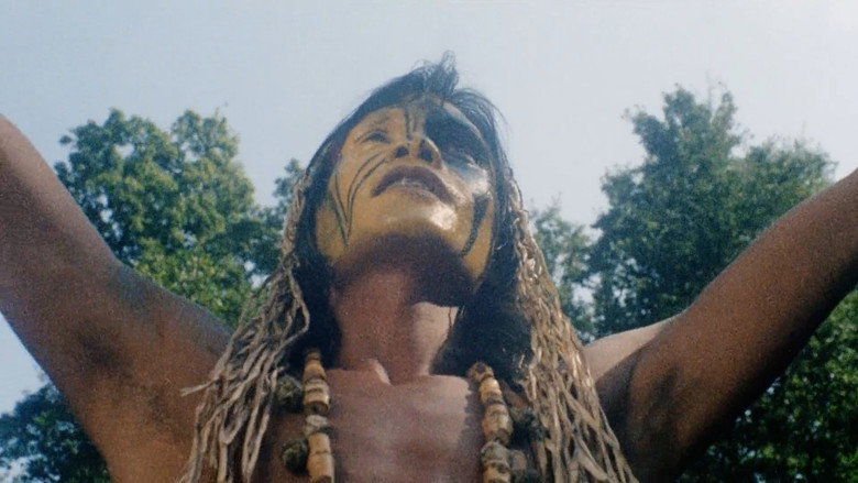 Emanuelle and the Last Cannibals still 8