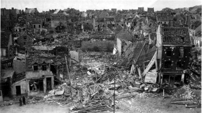 LE PORTEL 1943, Les sacrifiés du grand bluff des Alliés still 4