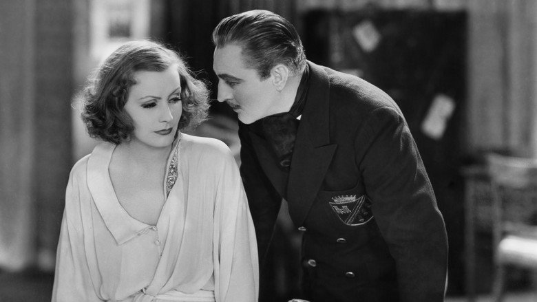 Grand Hotel still 3