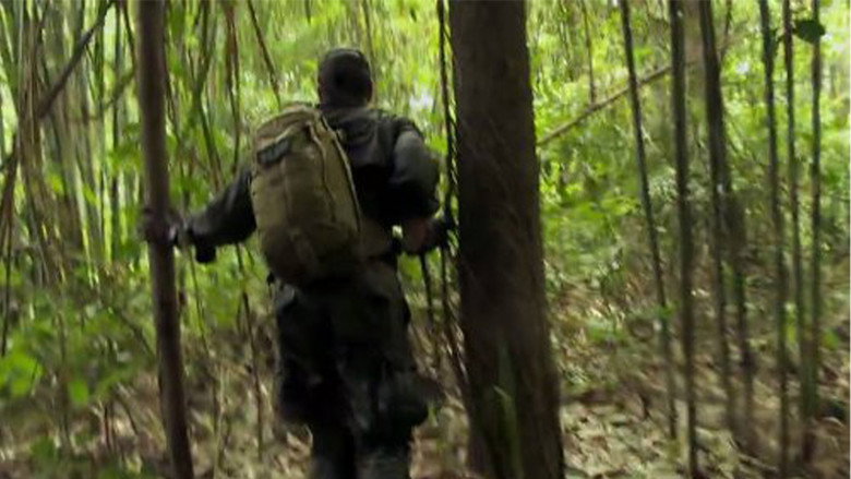 Lone Target still 4