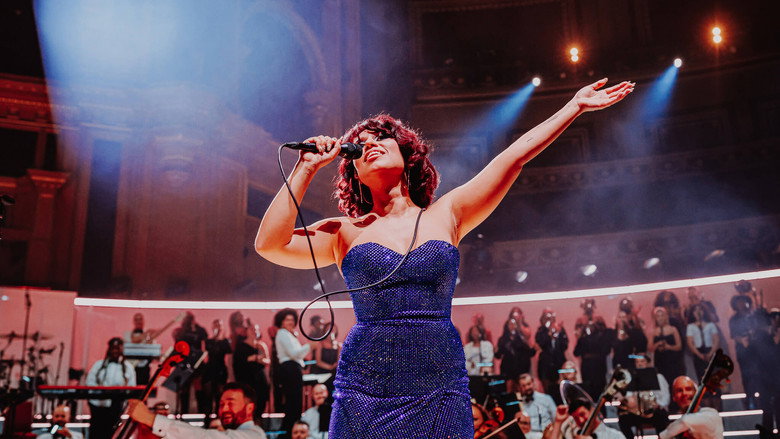 RAYE at the Royal Albert Hall still 3