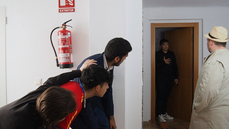 Entre secretos still 6