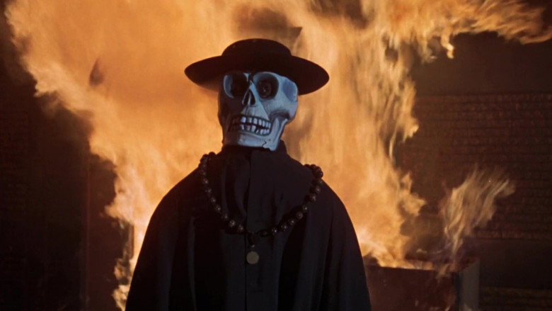 Curse of the Crimson Altar still 7