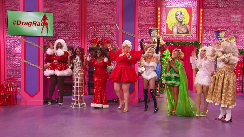 RuPaul's Drag Race Holi-Slay Spectacular still 3