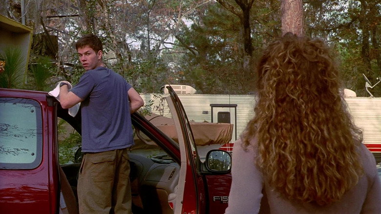 Traveller still 3