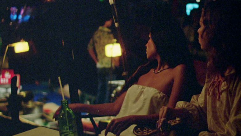 Felicity still 8