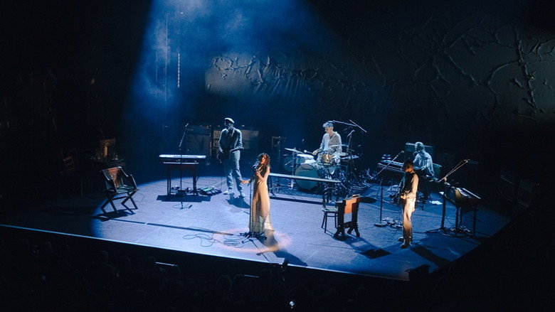 PJ Harvey @ L'Olympia, Paris still 3