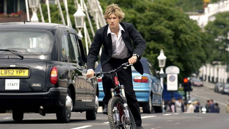 Stormbreaker still 5
