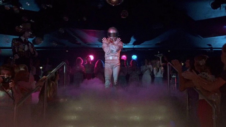 A Night in Heaven still 5